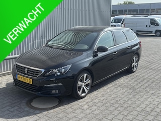 Peugeot 308 SW 1.2 PureTech Blue*ECC*CRUISE*NAVI*PANO