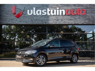 Volkswagen Touran 1.5 TSI Comfortline Business 7p , 7 persoons, Adaptive cruise, Achteruitrijcamera,