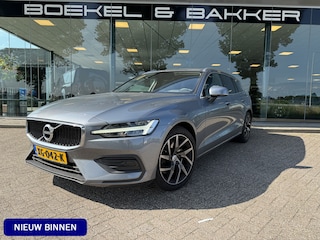 Volvo V60 2.0 T5 Momentum Geartr. (250pk) ** Intellisafe Surround ** Trekhaak ** Leer