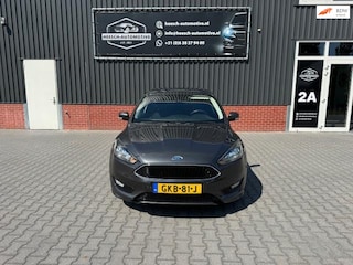 Ford Focus Wagon 1.5 Titanium Edition ST LINE
