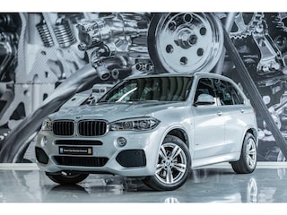 BMW X5 XDrive35i High Executive, M-Pakket, NL-Auto, Pano, Trekhaak.