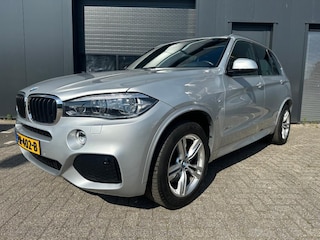 BMW X5 XDrive35i High Executive, M-Pakket, NL-Auto, Pano, Trekhaak.