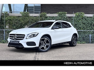 Mercedes-Benz GLA 180 Automaat Business Solution AMG | Nightpakket | LED | Keyless-Go | Stoelverwarming | Camera | Navigatie | Spiegelpakket | Licht en Zichtpakket