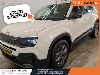 Jeep Avenger Longitude 54 kWh Navigatie Apple Carplay/ Android Auto Parkeersensor achter Cruise Control Stoelverwarming Full LED Virtual Cockpit Climate Control