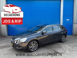Volvo V60 1.6 T4 Summum