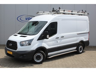 Ford Transit 290 2.0-105pk TDCI L2H2 Ambiente. Compleet ingerichte Ford Transit ! Camera, pdc v+a, airco, ladder achterd., opstaptrede met trekhaak, imperiaal met ladder, omvormer naar 220V, etc etc.