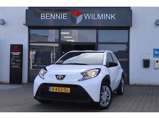 Toyota Aygo 1.0 VVT-i MT Play AdaptiveCruise/Apple/AndroidAuto