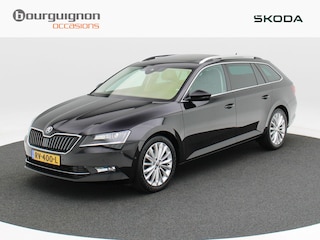 Skoda Superb Combi 1.4 TSi 150 Pk Automaat Style Business | Bi-Xenon | Panoramadak | Trekhaak | Stoelverwarming | Navigatie | 134.044 Km!!