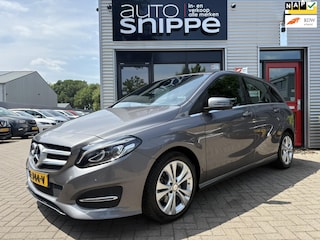 Mercedes-Benz B-klasse 180 Ambition -AUTOMAAT-AIRCO-CRUISECONTROL-CAMERA-TREKHAAK-LICHTMETALEN VELGEN-ORIGINEEL NEDERLANDS!-ETC.