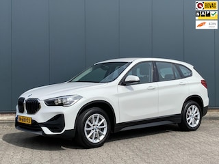 BMW X1 S Drive 20i Edition | Trekhaak | Camera | Parkeersensoren | Garantie