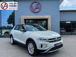 Volkswagen T-Roc 1.5 TSI 150pk DGS Style | Dode hoek | Keyless | Camera | Carplay | Rijklaar incl. garantie