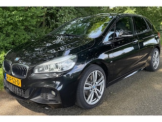 BMW 2-serie Tourer 220i High Executive M Performance 2016 AUTOMAAT