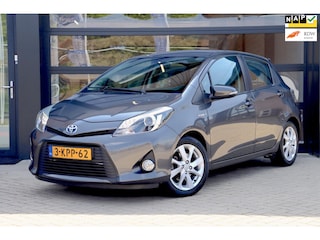 Toyota Yaris 1.5 Full Hybrid Dynamic | 1e Eigenaar | Dealer Onderhouden | Trekhaak | Navigatie | Camera