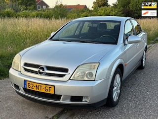 Opel Vectra 2.2-16V Elegance ECC Audio/CD Electr. pakket LMV 16" EBD TCS Cruisecontrol ABS Trekhaak Dealeronderhoud Apk 07/04/2026