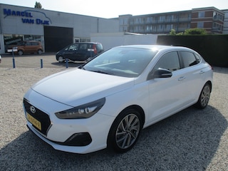Hyundai i30 Fastback 1.4 T-GDI Premium