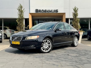 Volvo S80 2.5 T Momentum Dealer onderhouden