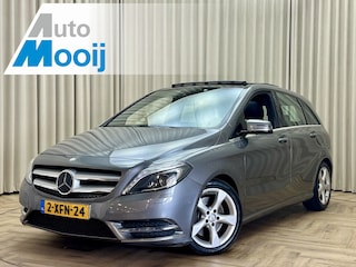 Mercedes-Benz B-klasse 250 *Panoramadak* 211pk / Uitklapbare Trekhaak / Stoelverwarming / Xenon / Navigatie / Cruise / ECC Clima / 17'' LMV