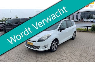 Renault Scénic 1.4 TCe Bose 1e eigenaar 131pk Navi Panorama Trekhaak