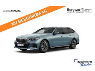 BMW i5 Touring eDrive40 M-Sport - Onderstel Prof - Bowers & Wilkins - Trekhaak