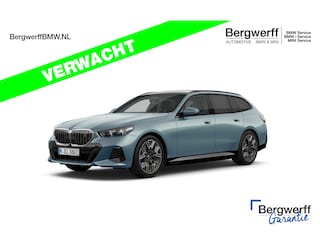 BMW i5 Touring eDrive40 M-Sport - Onderstel Prof - Bowers & Wilkins - Trekhaak