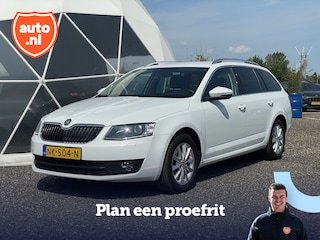Skoda Octavia Combi 1.0 TSI Greentech Style Business | Trekhaak | Carplay | Parkeersensoren | Elekt Achterklep | Stoelverwarming | Canton | Keyless |
