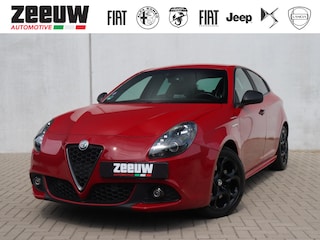 Alfa Romeo Giulietta 1.750 Turbo 240 PK Veloce | Navi | QV Seats | Xenon | 17"