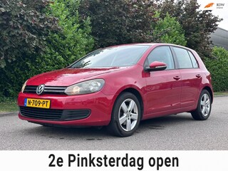 Volkswagen Golf 1.2 TSI Highline BlueMotion 5DR*Clima*Dealer onderhouden*LM velgen*Parkeersensoren*