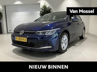 Volkswagen Golf 1.0 TSI Life 110 PK | Apple Carplay | Adaptive Cruise Control | Keyless Go | Digital Cockpit | Rijstrookhulp | Achteruitrijcamera | DAB Radio | Bluetooth | Sfeerverlichting | Lichtmetalen Velgen |