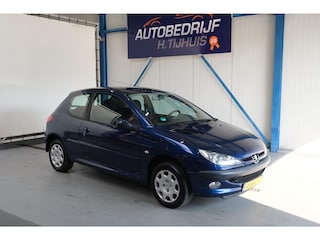 Peugeot 206 1.4-16V Gentry