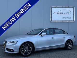 Audi A4 Limousine 1.8 TFSIe Edition Navigatie/Trekhaak/18inch.