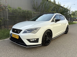 Seat Leon 1.4 EcoTSI FR / PANORAMADAK / MAXTON PAKKET / NAVI / CRUISE