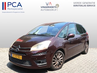 Citroën C4 Picasso 2.0-16V Exclusive 140 Pk Benzine *** AUTOMAAT *** SUPER LUXE *** Navigatie * Trekhaak * Velours Bekleding * Climate & Cruise Control * Trekhaak * 1.500 kg Trekvermogen * * Vierzeizoenenbanden * Michelin * Bordeaux Rood Metallic Lakkleur en hele mooie lichte ivoor kleurige velours bekleding *