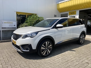 Peugeot 5008 1.2 Allure 7 Persoons Automaat Trekhaak Leer