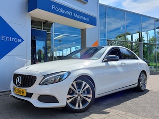 Mercedes-Benz C-klasse 180 156pk Automaat Business Solution Plus | Origineel NL | Navi | Clima | Cruise | Led Koplampen | Pdc V+A+Assist+Camera | Dodehoek+Licht+Regensensor | Privacy Glass | 18''lm