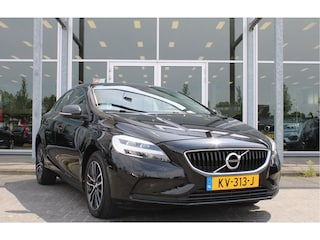 Volvo V40 T2 Automaat Momentum | Verw. Voorstoelen | PDC achter | Climate | Spraakbediening