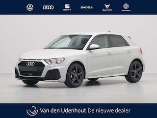Audi A1 Sportback 25 TFSI 95 pk s-tronic S line edition Stoelverwarming, Optiek zwart, Navi via app