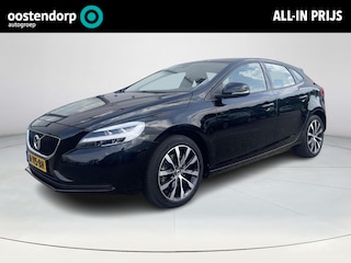 Volvo V40 2.0 T3 Inscription Navigatiesysteem | Verwarmbare voorstoelen | Cruise Control | Airconditioning | Elektrisch bedienbare buitenspiegels | 13 maanden BOVAG garantie