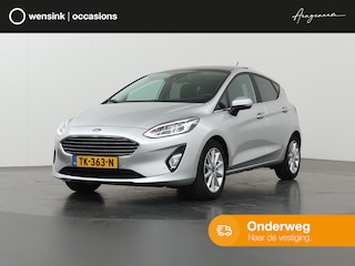 Ford Fiesta 1.0 EcoBoost Titanium | Panoramadak | Winterpakket | Parkeercamera | Climate Control | Cruise Control | Dodehoekdetectie |