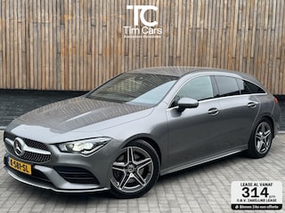 Mercedes-Benz CLA Shooting Brake 200 AMG-line Automaat | LED | Apple CarPlay | Navigatiesysteem | DAB | Getint glas | Digitale cockpit | Trekhaak | Parkeersensoren voor en achter | Achteruitrijcamera