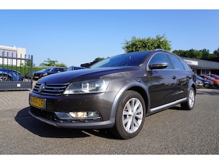 Volkswagen Passat Variant 1.8 TSI 160pk Highline Trekhaak
