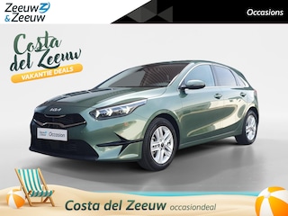 Kia Ceed 1.5 T-GDi DynamicPlusLine | Stoel en stuurverwarming | Navigatie | Camera | Draadloos opladen | Apple Carplay / Android auto | Dodehoek detectie | Getinte ramen achter |