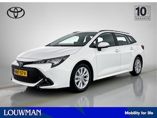 Toyota Corolla Touring Sports Hybrid 140 Dynamic | Stoelverwarming | Navigatie | Parkeersensoren voor en achter | Facelift Model | SL 61