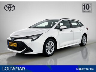 Toyota Corolla Touring Sports Hybrid 140 Dynamic | Stoelverwarming | Navigatie | Parkeersensoren voor en achter | Facelift Model | SL 61