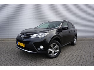 Toyota RAV4 2.0 Dynamic 4WD - AUTOMAAT- Airco / Navi / Cruise / Elektr. ramen / Trekhaak / NAP