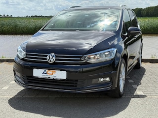 Volkswagen Touran 1.5 TSI Highline 7p