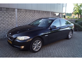 BMW 520i High Executive Autom Leder Sportst Stoelver Groot Navi Clima Cruise Xenon 2x PDC LMV ENZ NL Auto.
