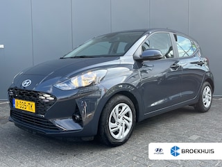 Hyundai i10 1.0 66pk Comfort Smart | Airco | Carplay | Camera | Navigatie | Cruise control | Boordcomputer | Bestuurdersstoel in hoogte verstelbaar | Inklapbare spiegels | 1e eigenaar