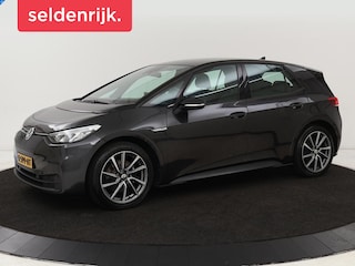 Volkswagen ID.3 Life 58 kWh | Stoel & Stuurverwarming | Adaptive cruise | Carplay | Navigatie | PDC | Climate control | Sfeerverlichting