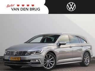 Volkswagen Passat Variant 1.5 TSI Highline Business R | Leder | Wegklapbare trekhaak | Elektrische klep | Stoelverwarming |