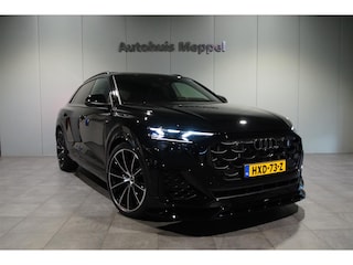 Audi Q8 60 TFSI S-Competition *NIEUW*490PK | Direct rijden | B&O | 23" | Rode Zadels | 5 jaar Garantie | Trekhaak |